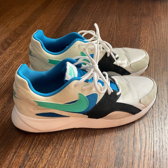 Nike Other - Nike Casual Shoe *RARE FIND*
